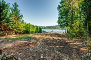 2650 W Lake Sammamish Parkway NE