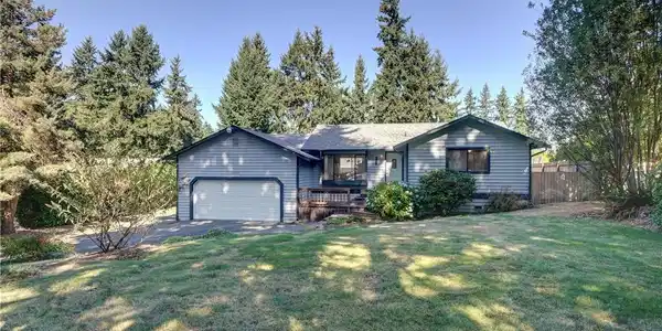 18425 17th E
