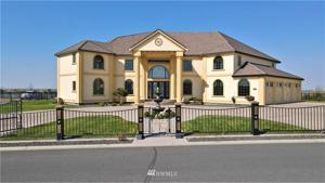 7615 Dune Lake SE