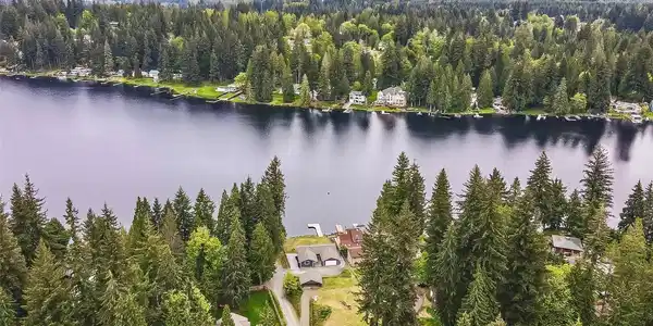 5807 West Flowing Lake Road