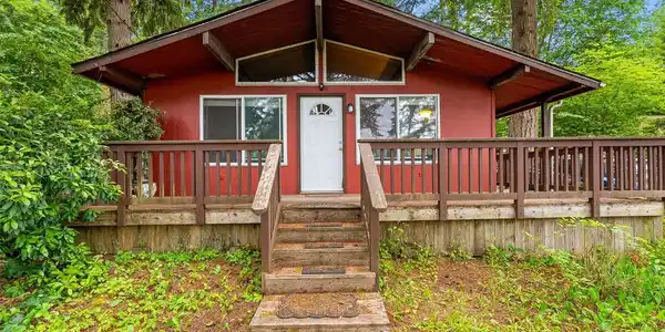 14004 Sandy Point West NW