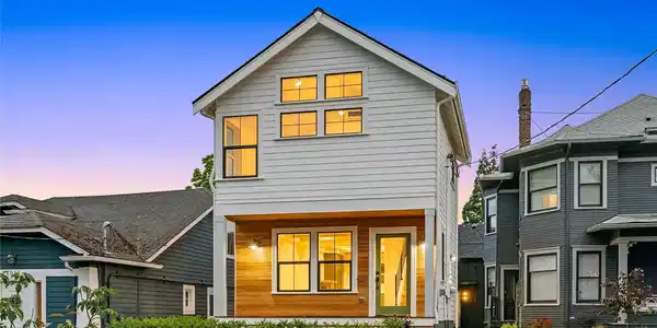 8041 Stroud N