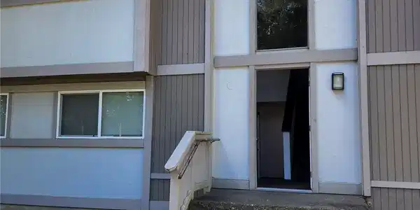 32121 46th SW