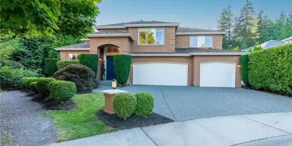 2913 256th SE