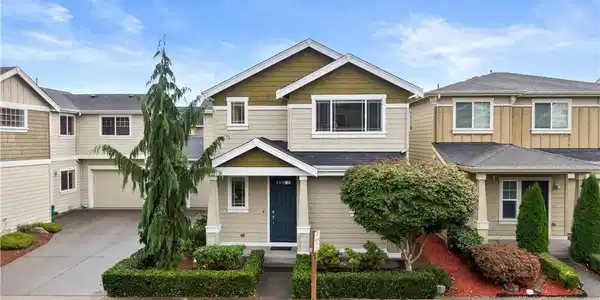 13925 33rd SE
