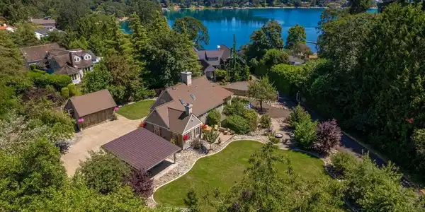 11617 Gravelly Lake SW