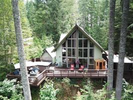 1100 Potlatch