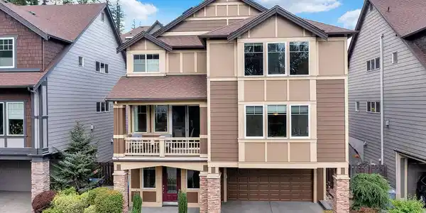 3445 233rd SE