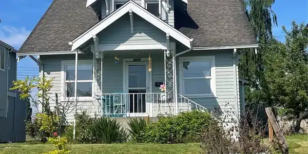 1722 Ainsworth