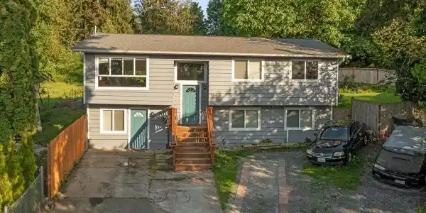 5918 212th SW