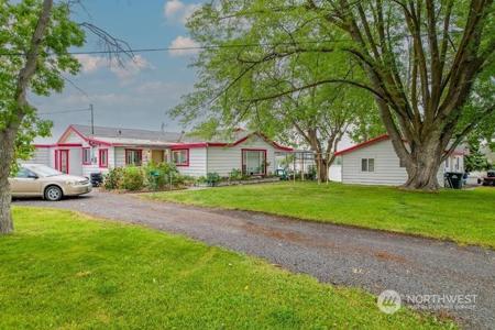 2609 Lakeside