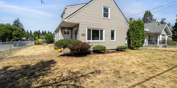 3322 Madison