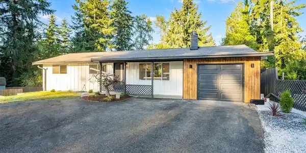 31039 7th Ave SW