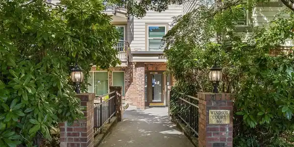 566 Prospect