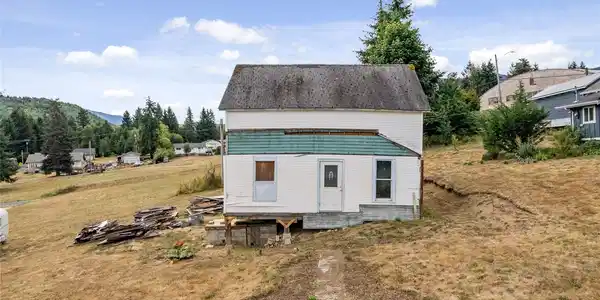 104 Grant St