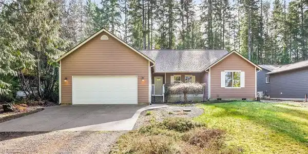 730 Ballantrae