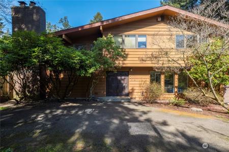 10509 Lake Steilacoom SW