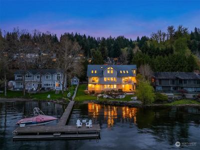 3237 Lake Sammamish Shore