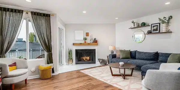 1324 Emerson