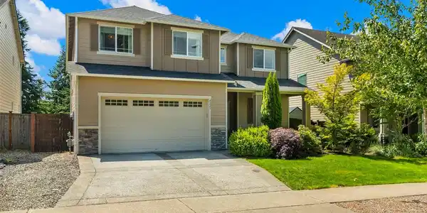 4223 Goldcrest NW