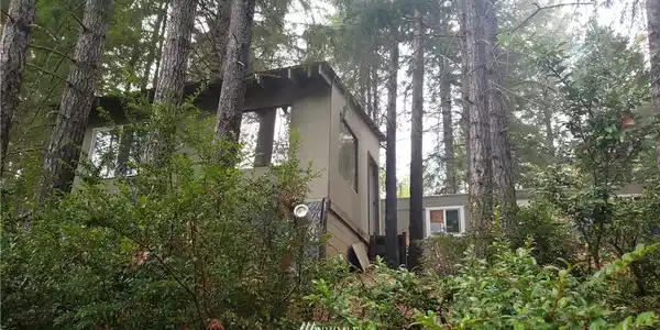 351 Tahuya