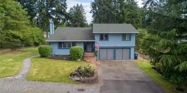 6905 35th SE