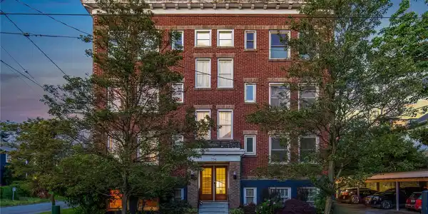 756 Broadway E