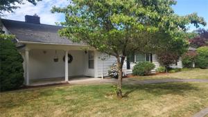 310 Lakeshore