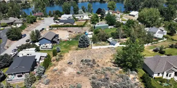 2916 Sierra