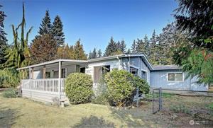 1427 Lakewood