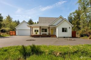351 Olympic View NE