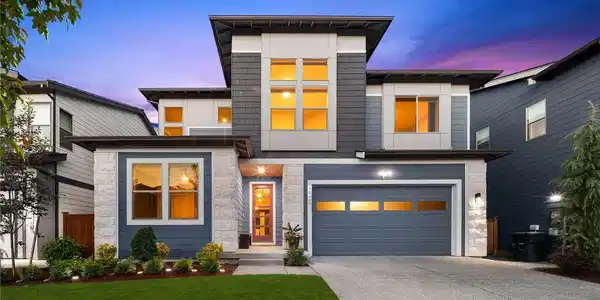 4048 235th SE