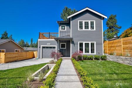 12529 1st NE