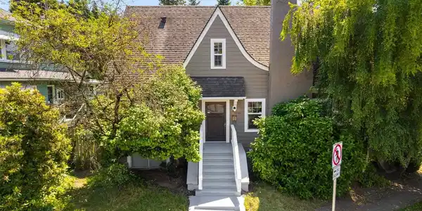 7806 Lake City NE