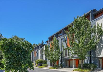 4218 213th SE