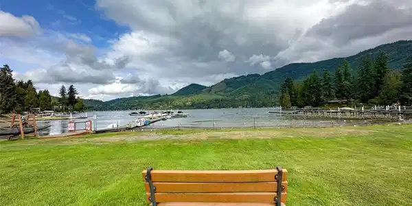 316 Lake Samish