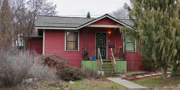 803 Cedar