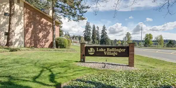 23301 Lakeview