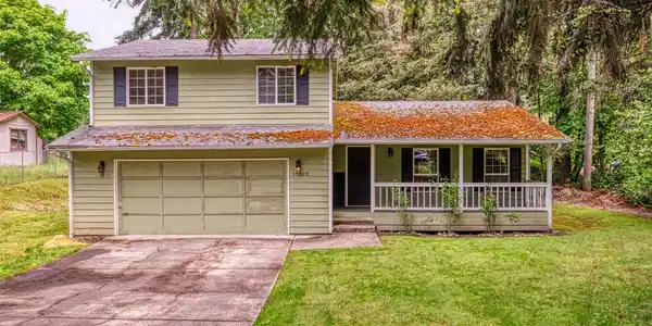 15929 Fair Oaks S