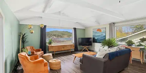 401 Summit Lake Shore NW