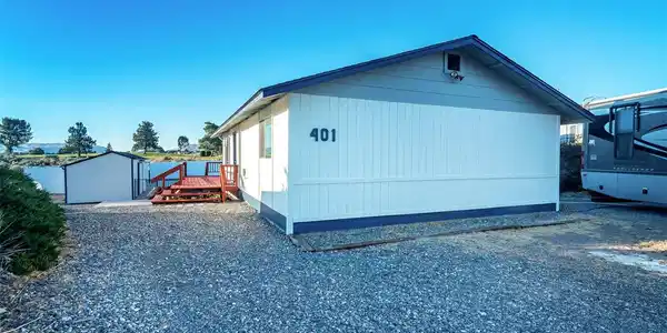 401 Summer Place SW
