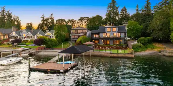 13028 Lake City SW