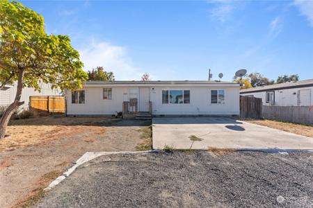 1807 Bemis W