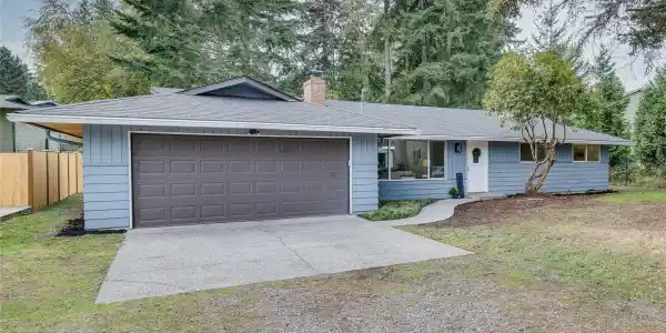 1224 Silver Lake