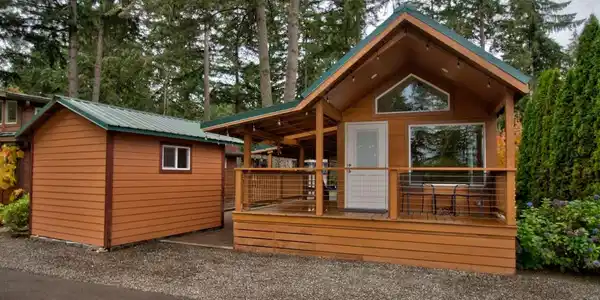 1546 Reservation SE