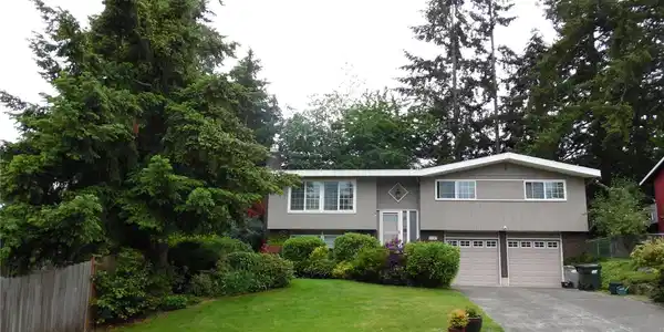 23143 135th SE