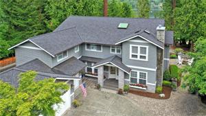 2602 Lake Sammamish NE