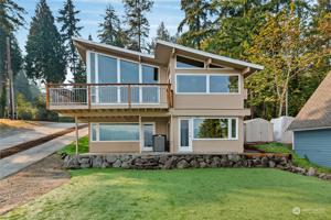 2450 West Lake Sammamish NE