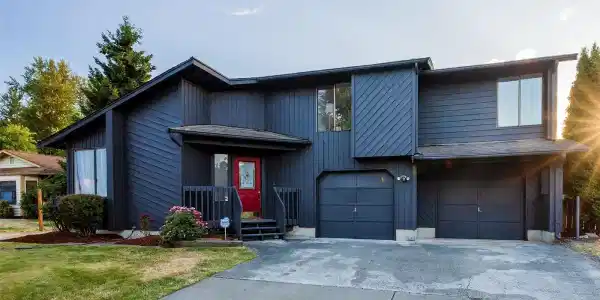 2822 11th SE