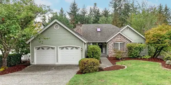 4305 245th SE